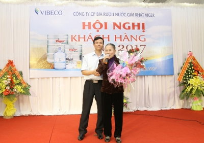 Hội nghị khách hàng công ty bia rượu nước giải khát viger năm 2017